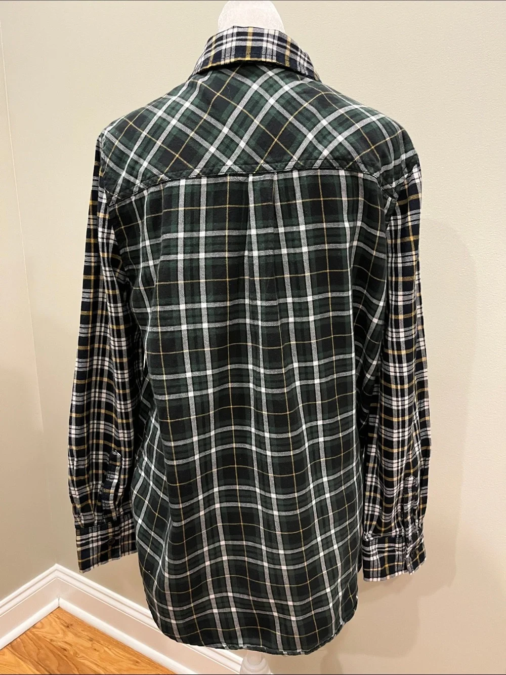 BeachLunchLounge Plaid Flannel Shirt